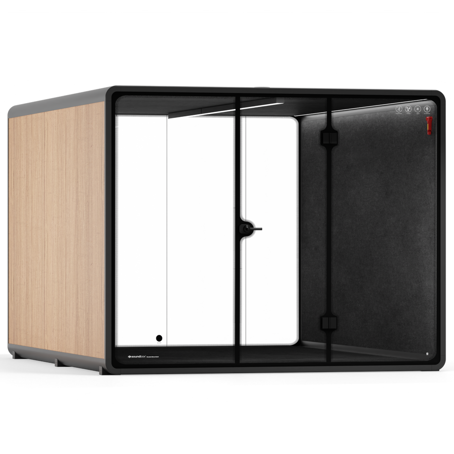 Quell Max - Clube HouseWooden / Dark Grey / No Furniture