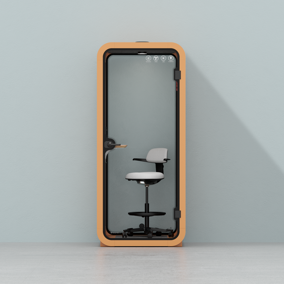 Kontorspod Quell Akustisk Orange / Upgraded Device Shelf / Dark Grey