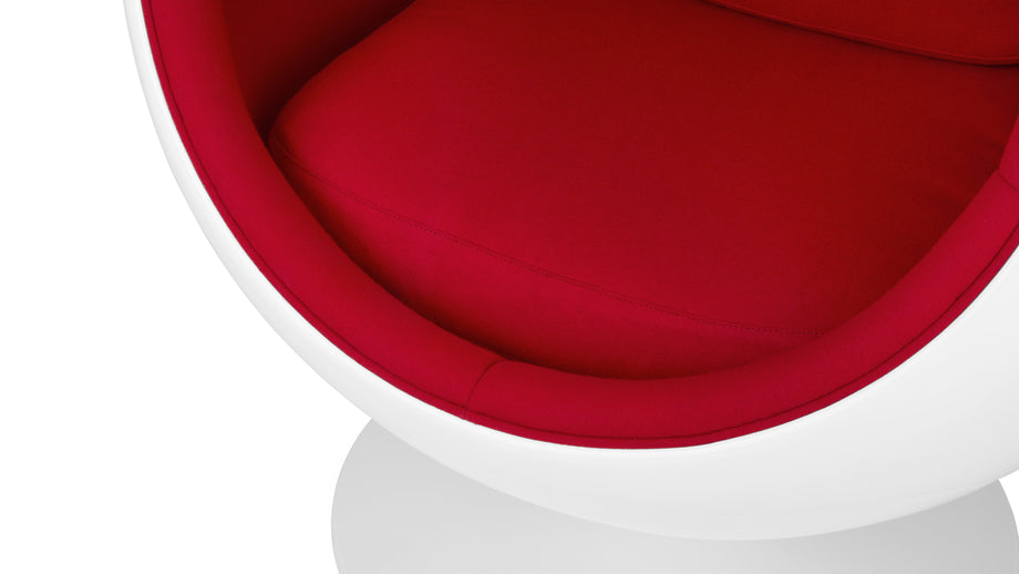 Egg PodBold Red Wool