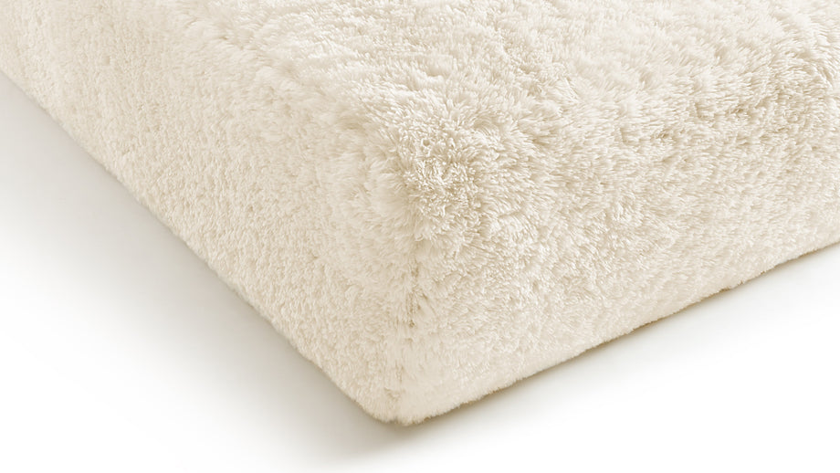 IonaIona - Iona Chaise, White Long Hair Sherpa