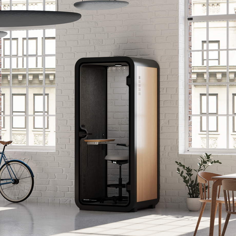 Cápsula Quell DoblarWooden / Dark Grey / With Furniture