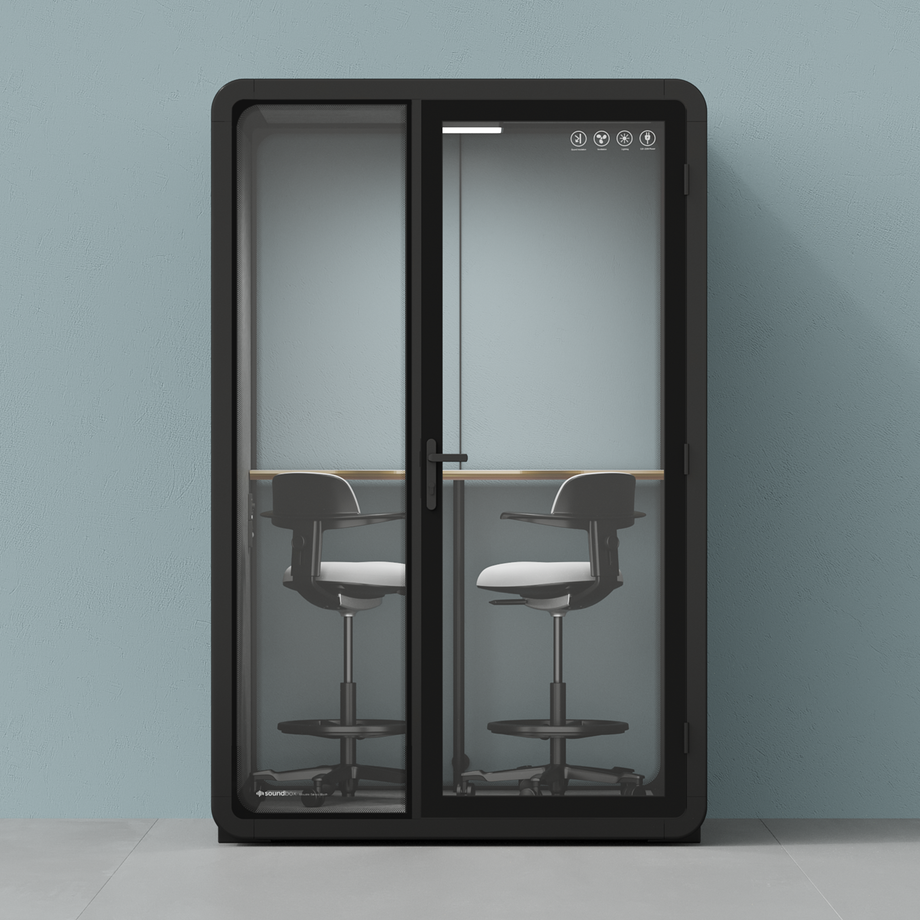 Quell+, 2-Personen-PodBlack / Dark Gray / Dual Zoom Room + Device Shelf + 2 Barstools